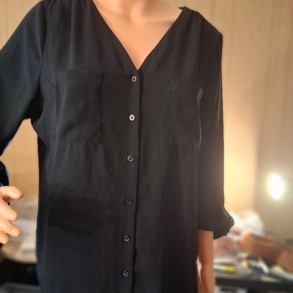 Apt 9 Black Button-Up Blouse